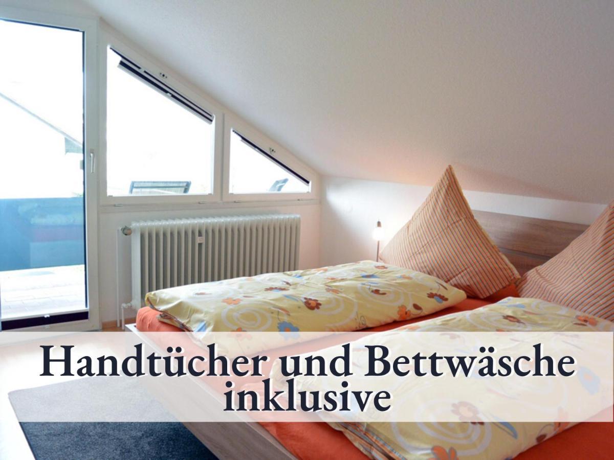 Grosse Moderne Ferienwohnung In Bester Bodenseelage L 1 Minute Zum Bodensee L 3 Zimmer L Vollausgestattete Kueche L Sonnenbalkon L Wlan L Willkommen Im Apartment Mettnau رادولفزيل ام بوندنز المظهر الخارجي الصورة