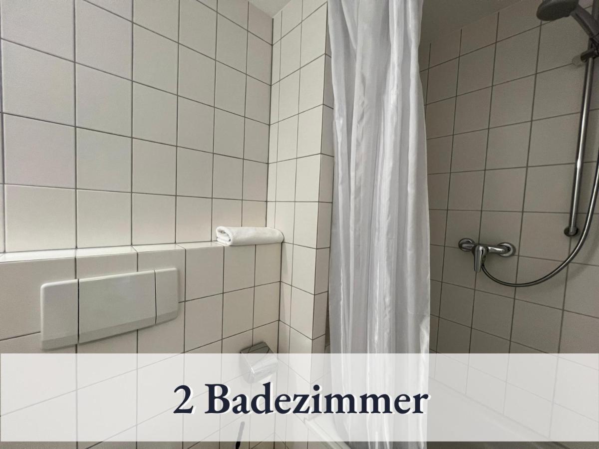 Grosse Moderne Ferienwohnung In Bester Bodenseelage L 1 Minute Zum Bodensee L 3 Zimmer L Vollausgestattete Kueche L Sonnenbalkon L Wlan L Willkommen Im Apartment Mettnau رادولفزيل ام بوندنز المظهر الخارجي الصورة